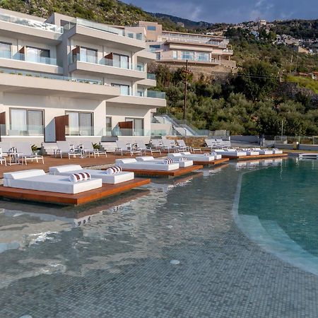 Messinian Icon Hotel & Suites 卡拉马塔 外观 照片