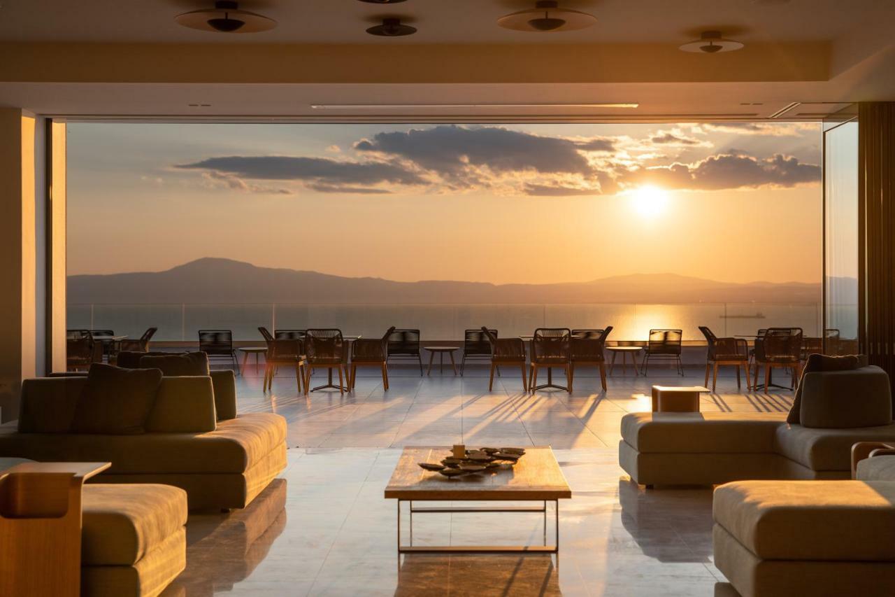 Messinian Icon Hotel & Suites 卡拉马塔 外观 照片